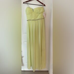 Gianni Bini Light Green Maxi Dress